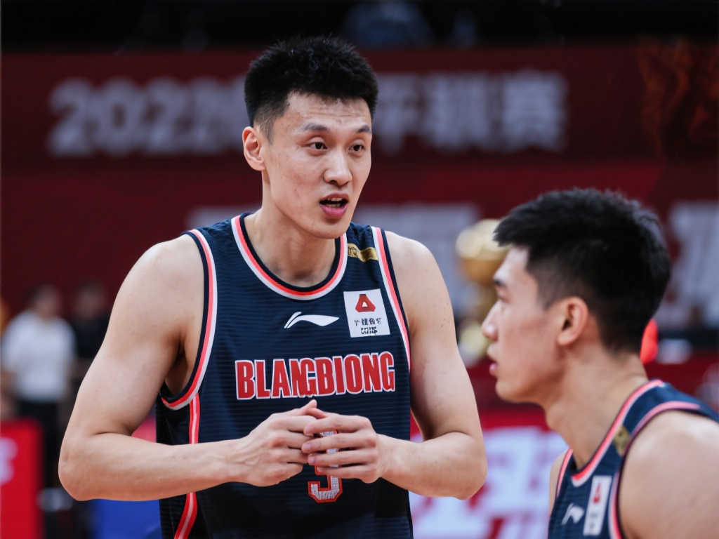 是球员与球 是球员与球